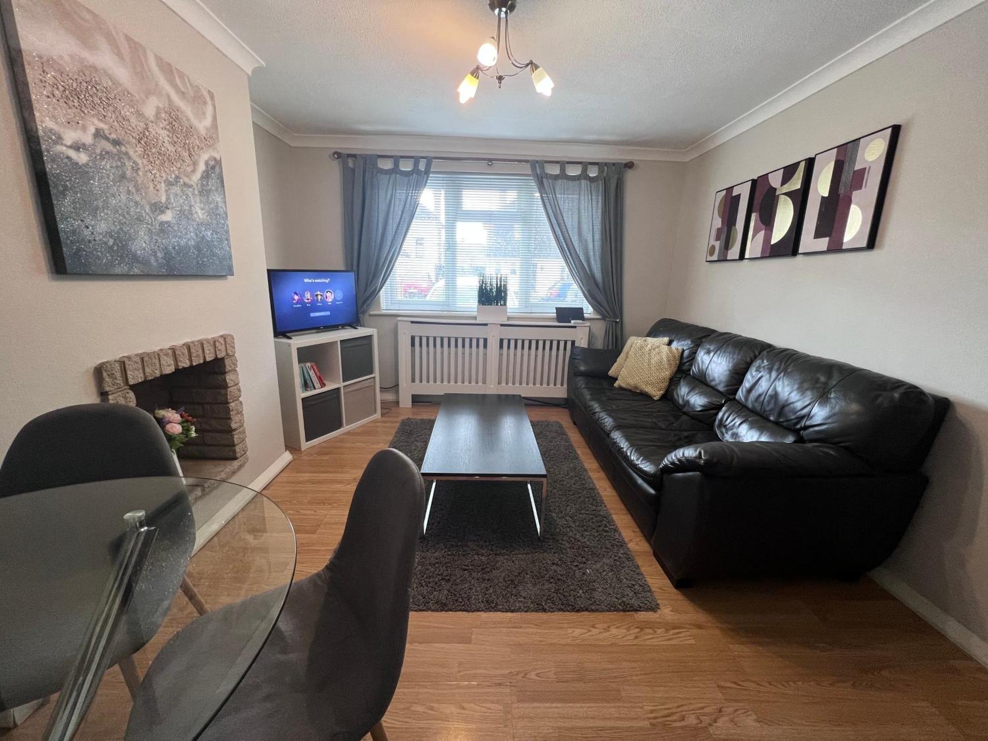 Croydon Apartment With Parking ロンドン エクステリア 写真